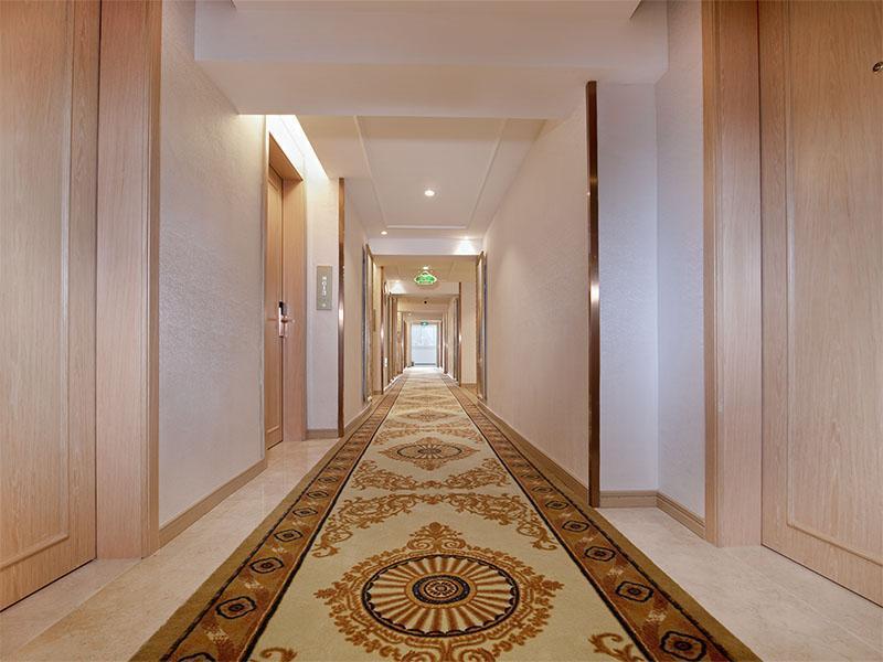 Яншо: Vienna Hotel Guangxi Guilin Yangshuo Eternal Love