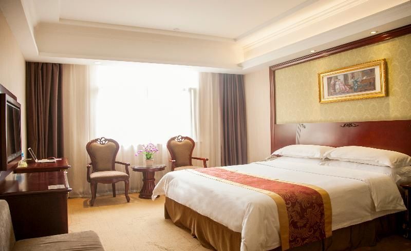 Наньчан: Vienna Hotel Nanchang