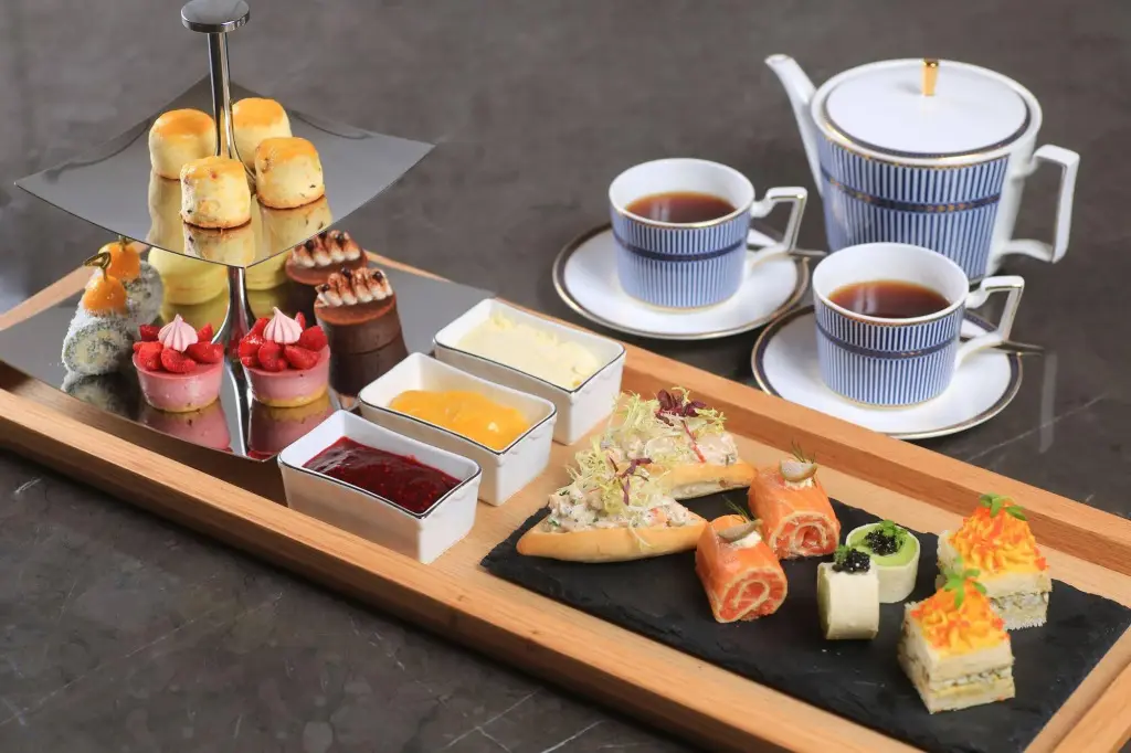 Шанхай: The St. Regis Shanghai Jingan