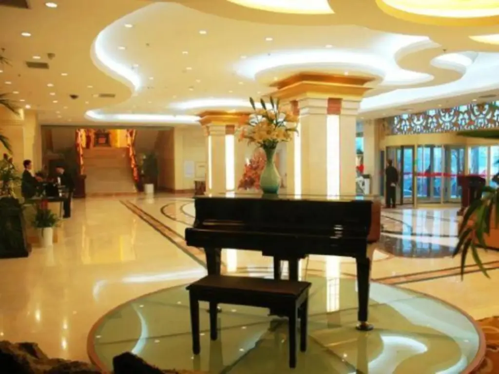 Джинченг: Zhulinshan Grand Hotel