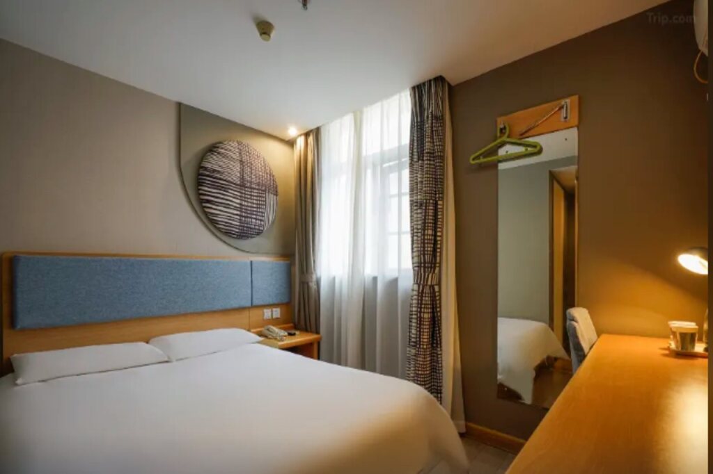 Чжухай: Homeinn Hotel (Zhuhai Gongbei Port Pedestrian Street)