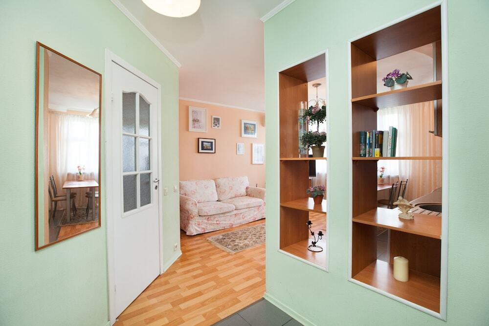 Москва: Sadovoye Koltso Apartment Zhulebino