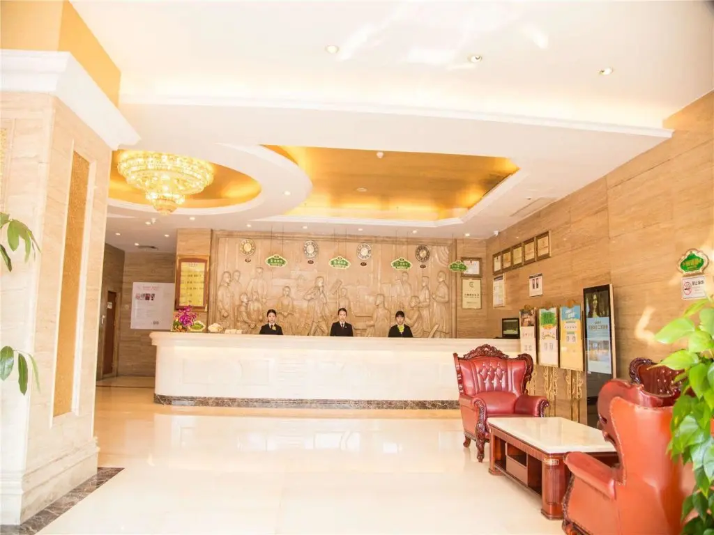 Шэньчжэнь: Vienna International Hotel Shenzhen Sou