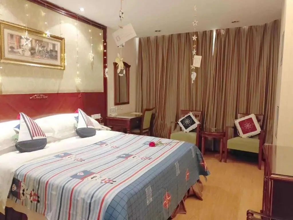 Шэньчжэнь: Vienna International Hotel Shenzhen Sou
