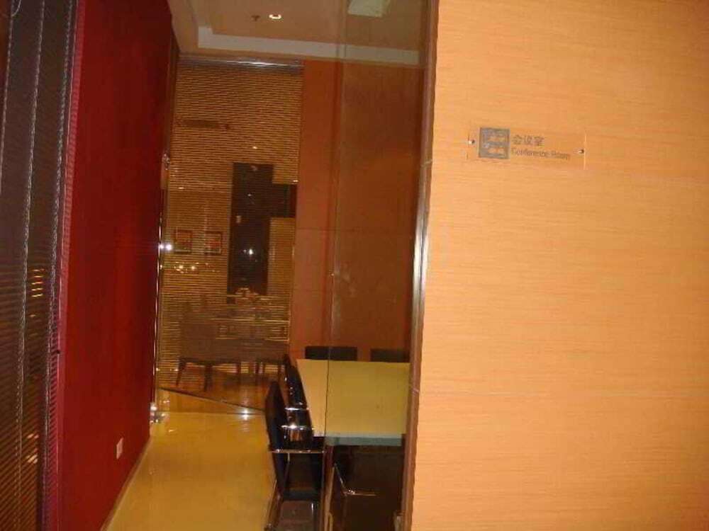 Шанхай: Jinjiang Inn (2nd Branch on Huqingping Road,shangh