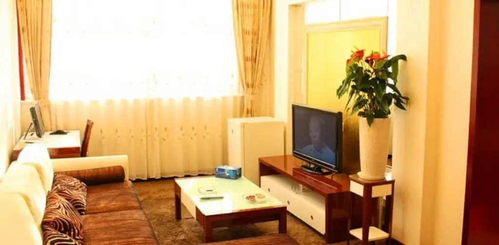 Пекин: The Beijing Butterfly Spring Hotel