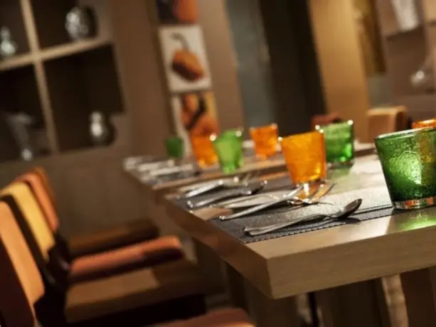 Гонконг: Renaissance Kowloon Hotel Hong Kong