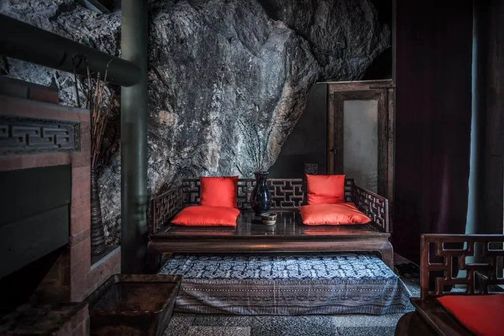 Дали: YangLiPing Art Hotel