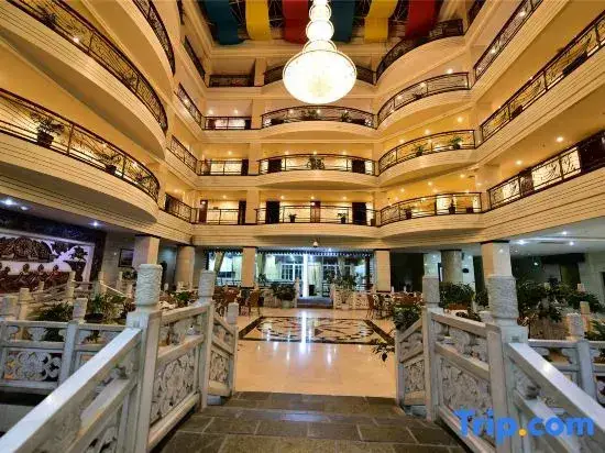 Дали: Dayu Hotel
