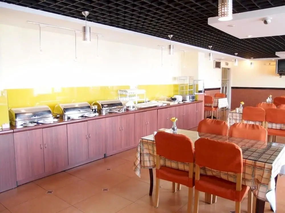 Далянь: Home Inn Dalian