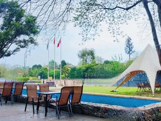 Чэнду: DuJiangYan Garden Hotel Dujiangyan
