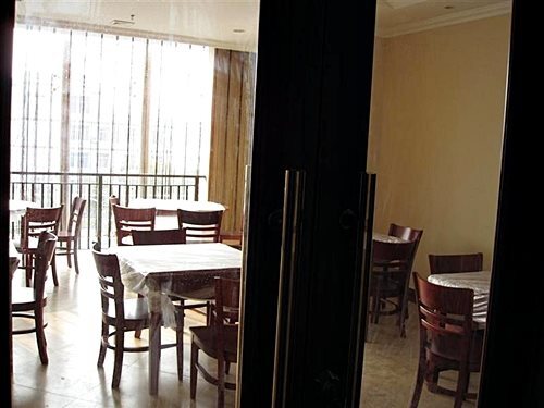 Наньтун: GreenTree Inn Jiangsu Nantong Haian Mingzhu City Express Hotel