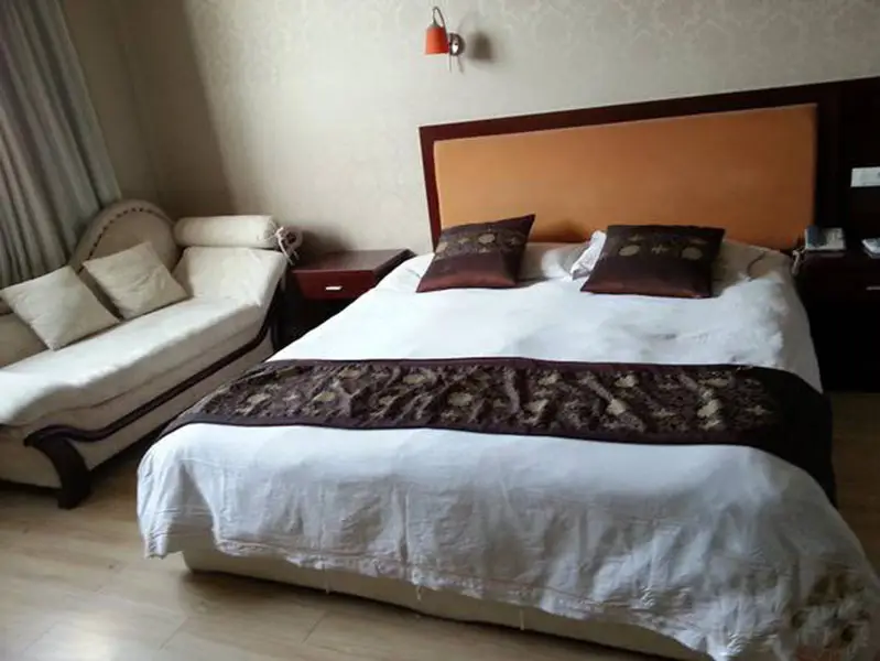 Jinmao Holiday Hotel Hangzhou — фото 1