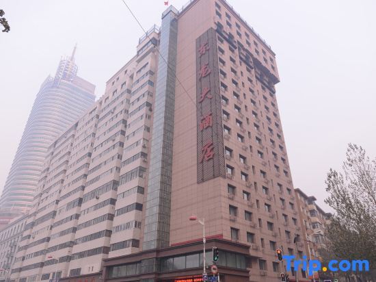Donglong Hotel — фото 1