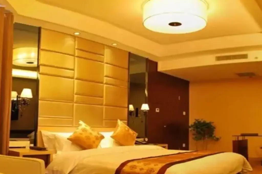 Цзинань: Shengli Shiyou Plaza Hotel Jinan