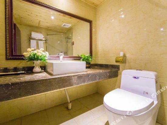 Цзючжайгоу: Jiufeng Panda Hotel Jiuzhaigou
