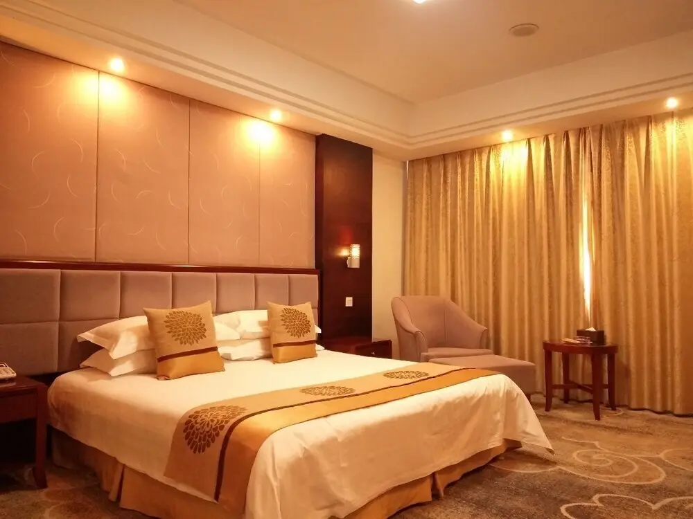 Чичжоу: Jiuhuashan Center Hotel