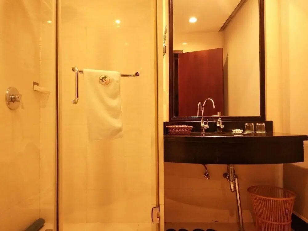 Чичжоу: Jiuhuashan Center Hotel
