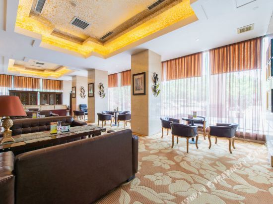 Liaoyang Hotel — фото 1