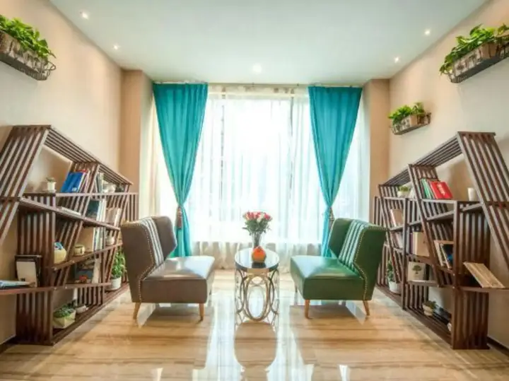 Ханчжоу: Qianzhou Yijia Hotel