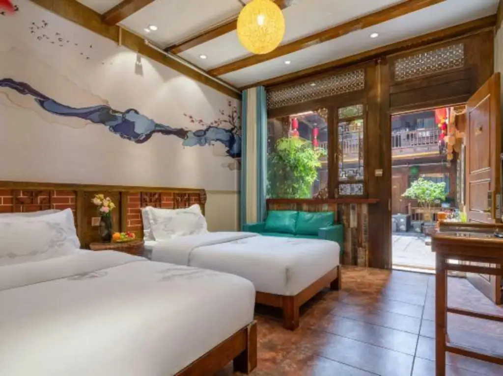 Лицзян: Jiuqi Fuxiang Inn (Lijiang Ancient City Dashuiche Branch)