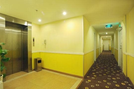 Нинбо: Home Inn Ningbo Huancheng West Road Railway Station