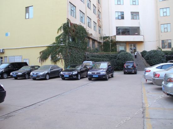 Циндао: Qingdao New Kanghong Hotel