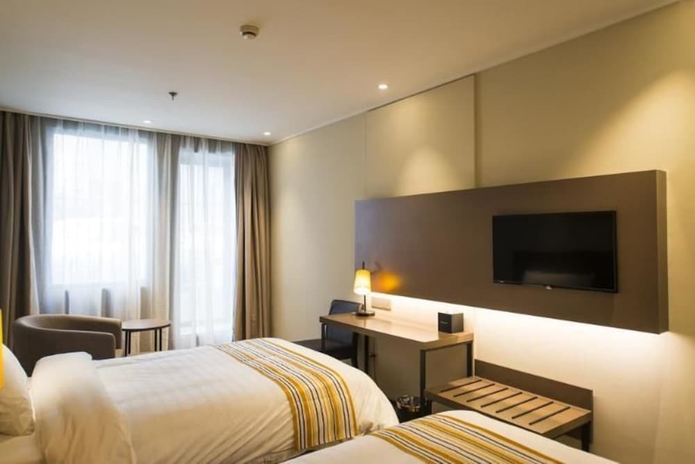 Шанхай: Home Inn North Bund