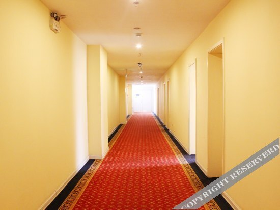 Вэйхай: Blue Sky Bihai Hotel (Weihai Huancuilou Park 12 Shuxiang Street)