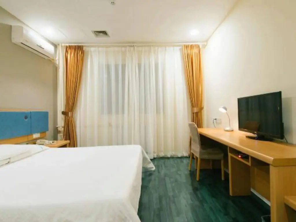 Сиань: Home Inn (Xi'an Hi-tech Zone Keji 2nd Road Xi`an University North Gate)