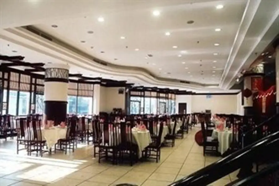 Сиань: H Hotel (Xi'an Bell and Drum Tower Nanmenwai Northwest University Shuijing)
