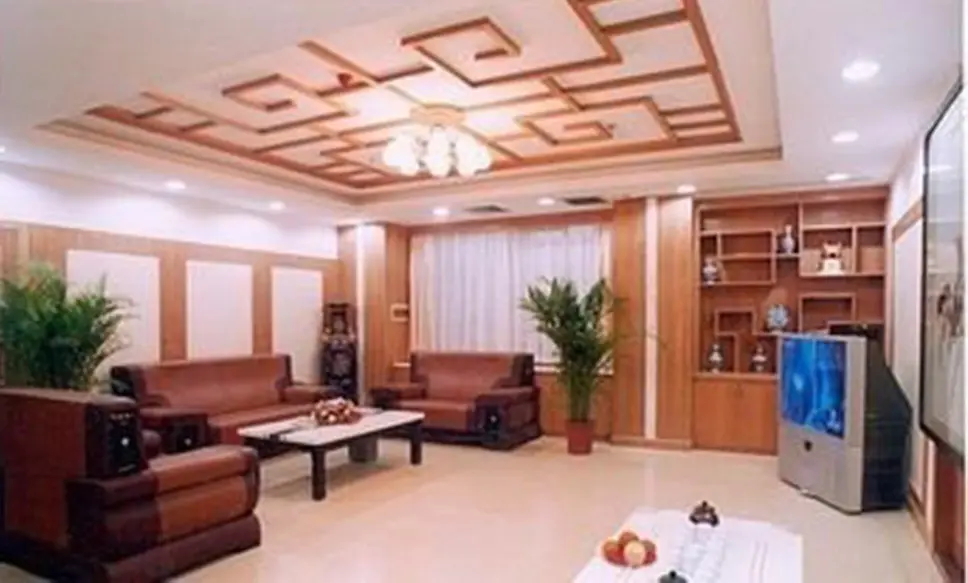 Сиань: H Hotel (Xi'an Bell and Drum Tower Nanmenwai Northwest University Shuijing)