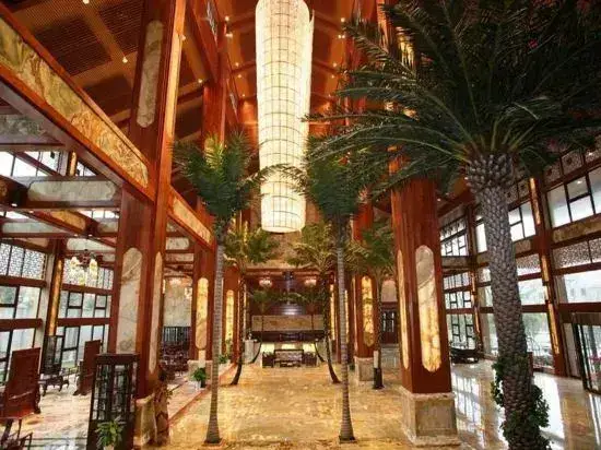 Нинбо: Donggu Lake Xiangshan New Century Hotel