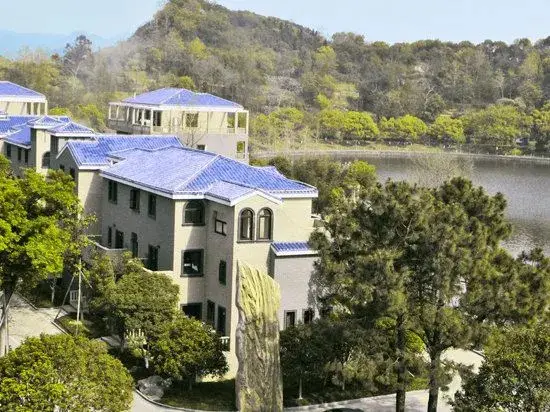 Нинбо: Donggu Lake Xiangshan New Century Hotel