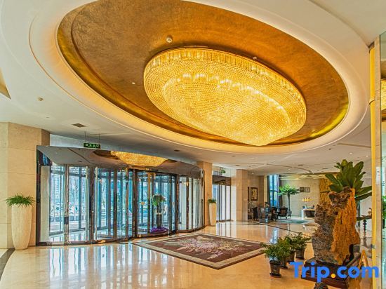 Huancheng Caston Hotel — фото 1