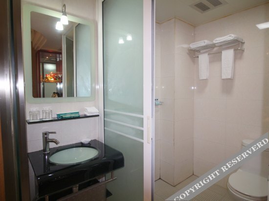 Яньтай: Yantai Qianwei Yongju Hotel