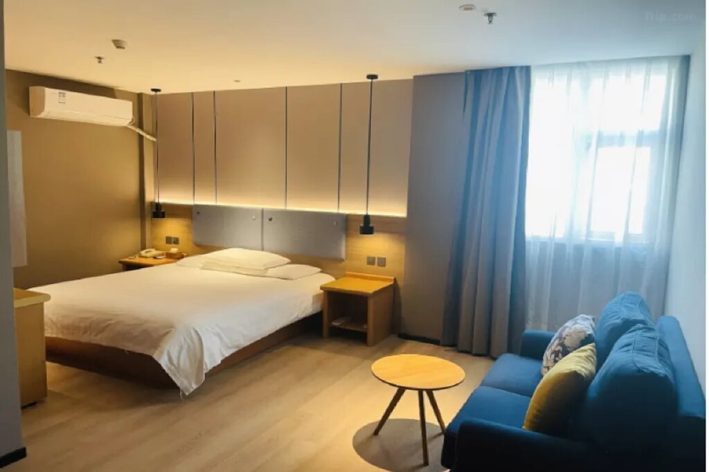 Янчжоу: Home Inn (Yangzhou West Gate of Slender West Lake Weiyang Road)