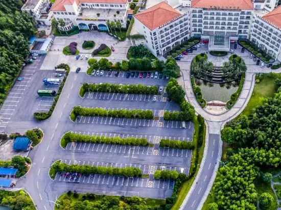 Цзюцзян: Xihai Hot Spring Holiday Hotel