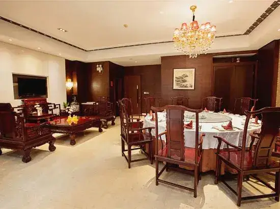 Чжэнчжоу: Graceful Hotel
