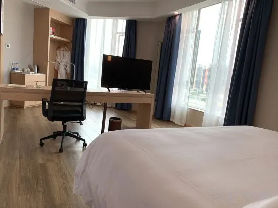 Чжуншань: Vienna Zhihao Hotel (Zhongshan Xiaolan High-speed Railway Dongsheng Branch)