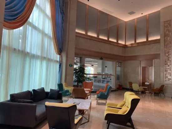 Чжуншань: Vienna Zhihao Hotel (Zhongshan Xiaolan High-speed Railway Dongsheng Branch)