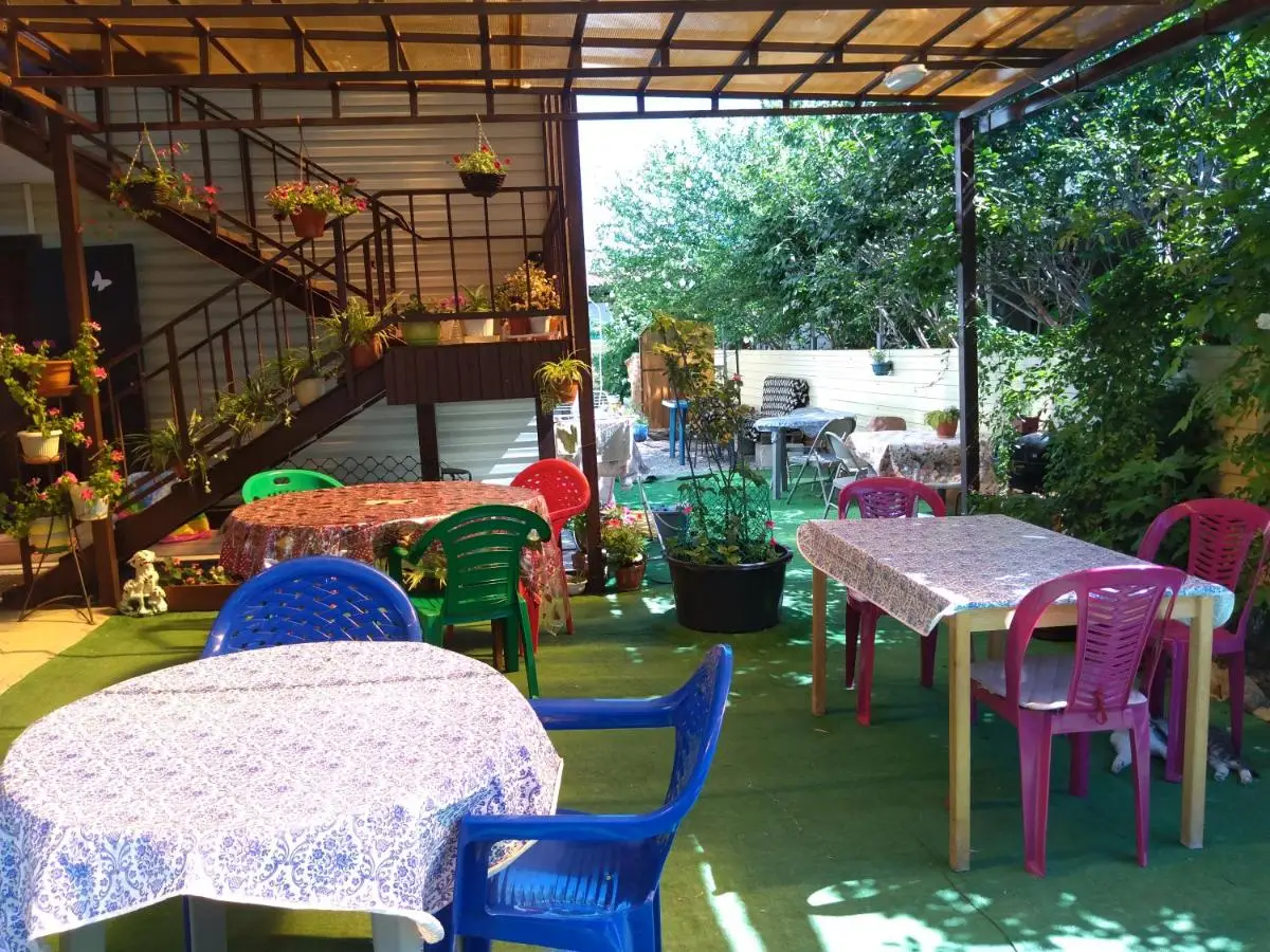 Архипо-Осиповка: Guest House Vishnevaya 28a