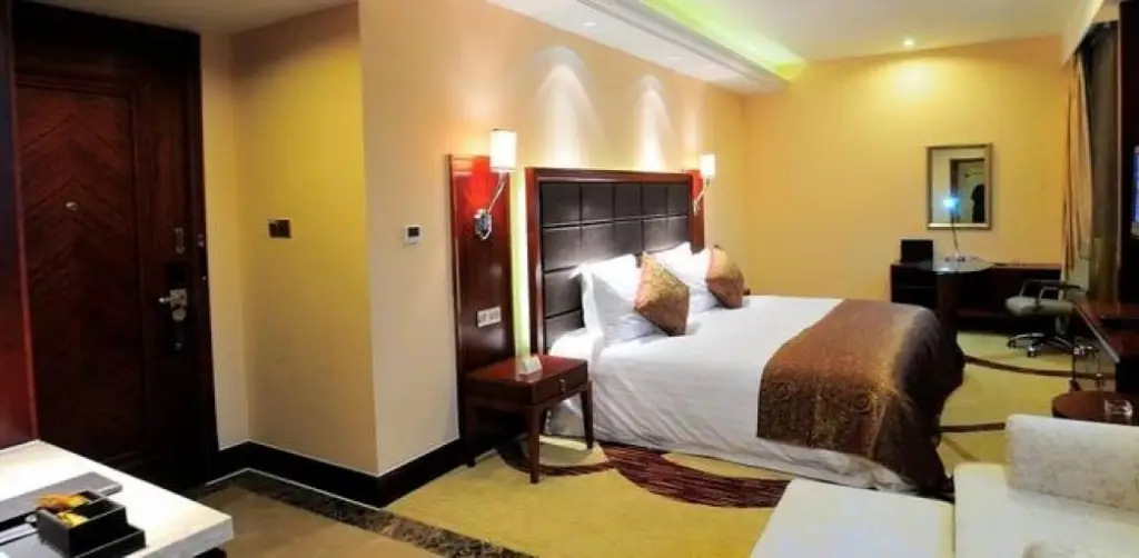 Шаоксинг: Zhuji Tongsheng Hotel
