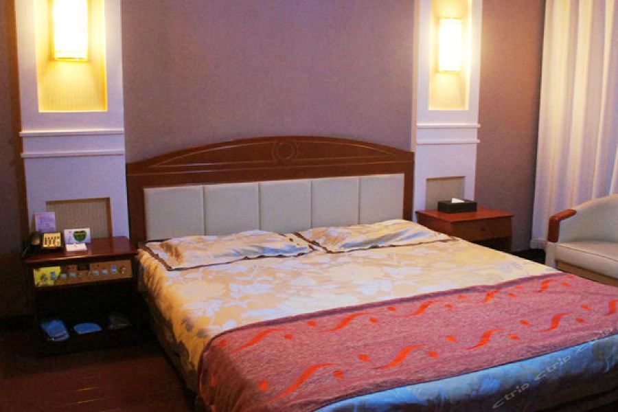 Баодин: Chengxin Mansion