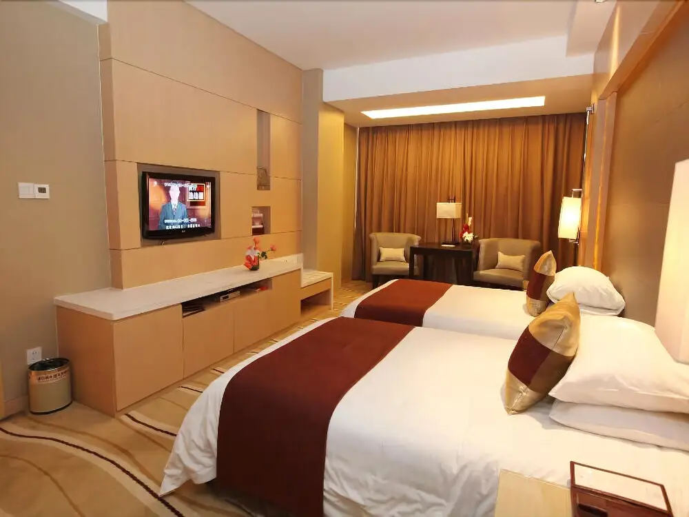 Цзиньхуа: New Century Hotel Pujiang