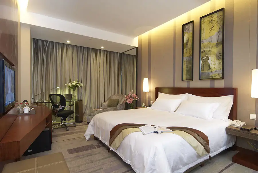 Хучжоу: PHIREN Hotel Anji Jiuzhou Changshuo Plaza, Anji