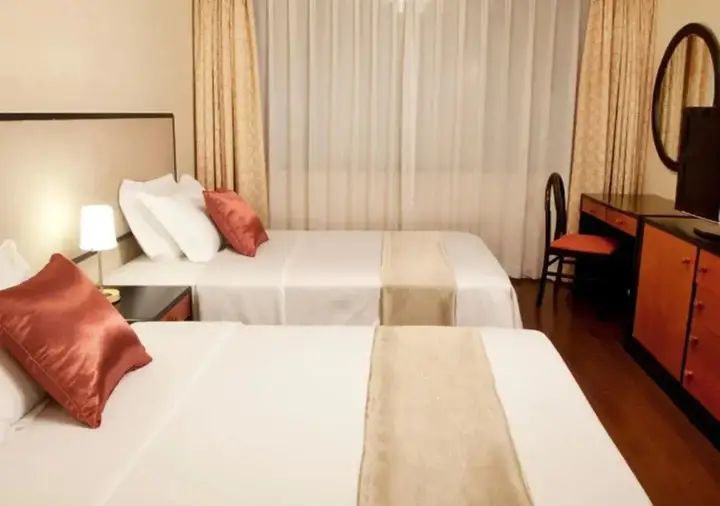 Пекин: Beijing HWA (Apartment) Hotel