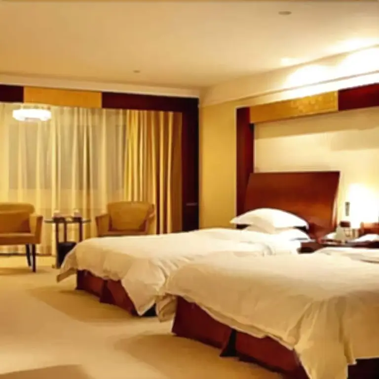 Бенгбу: New Century Hotel