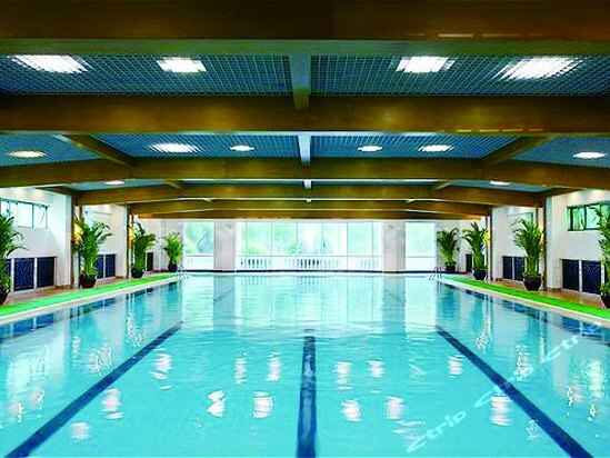 Пекин: Hotel Holiday Inn Beijing Moon River