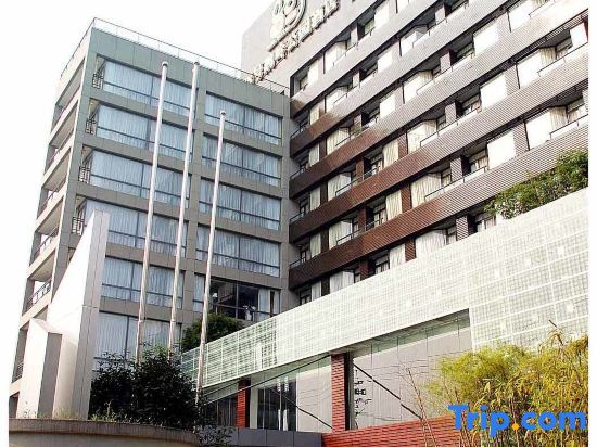 Чунцин: 88 Eling Park Hotel (Chongqing Eling Erchang)